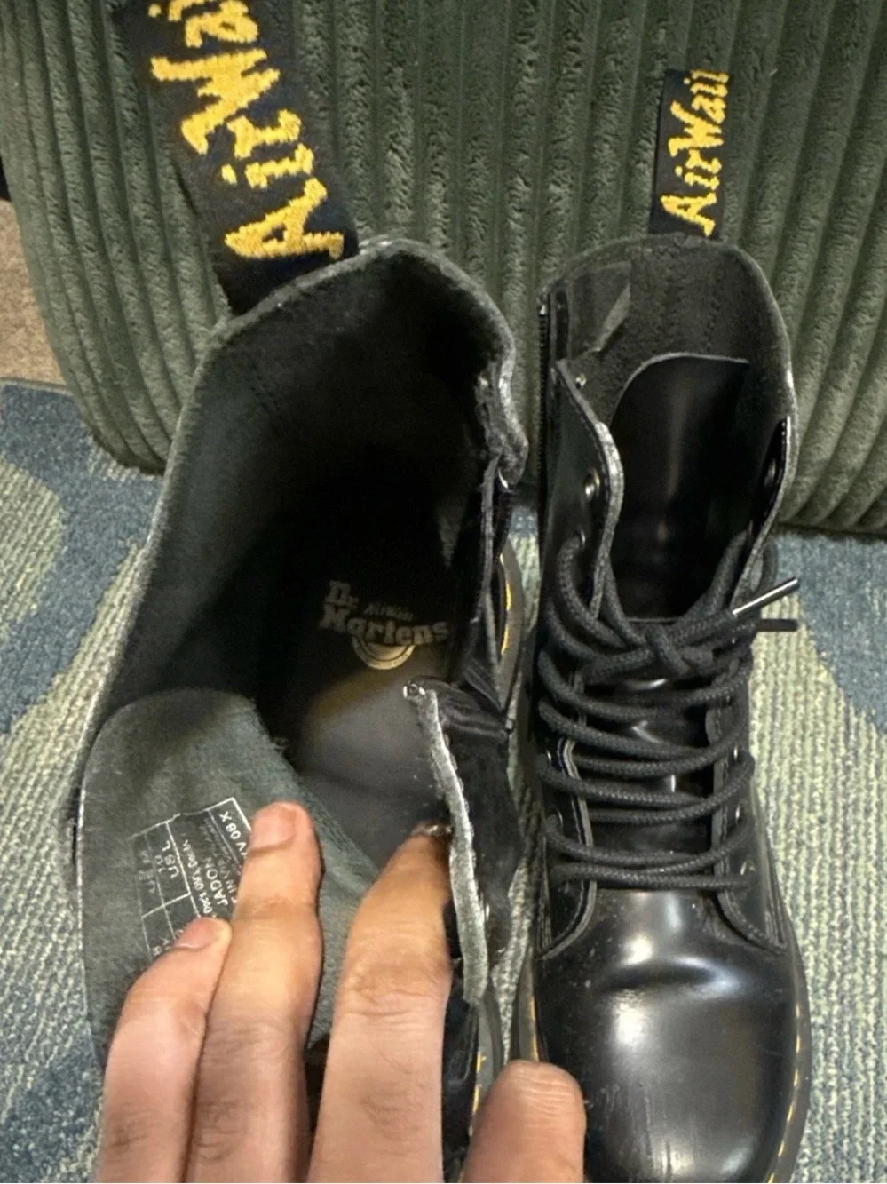 Dr. Martens Jadon Platform Boots Black Leather Men’s Size 9 No Original Box